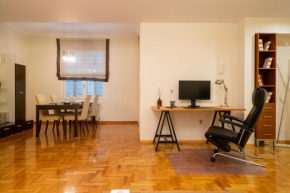 Two bedroom Apt in Syntagma - Ermou area
